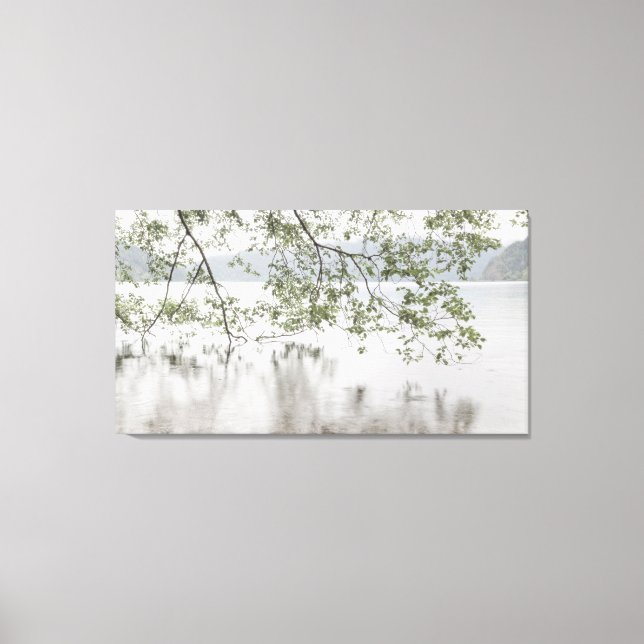 Impressão Em Tela Crescente lago | Parque Nacional da Olimpiadas, WA (Frente)