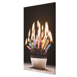 Impressão Em Tela Cupcake com velas do aniversário