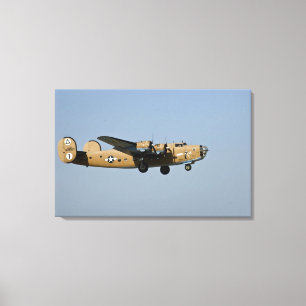 Impressão Em Tela Diamond Lil B-24 Bomber, pousando em Oshkosh,
