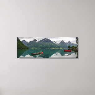 Impressão Em Tela Dois barcos a remo com reflexo em uma tela de lago