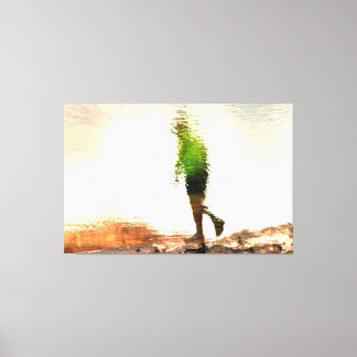 Impressão Em Tela Ethereal Green Figure Water Reflection Abstract