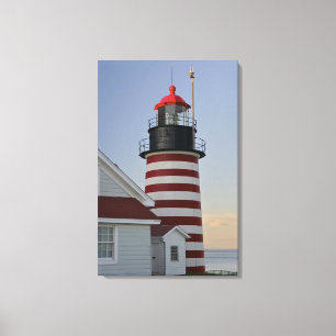 Impressão Em Tela EUA, Maine, Lubec. Farol de West Quoddy Head,