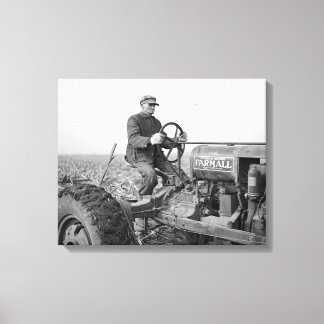 Impressão Em Tela Fazendeiro Dirigindo Trator, 1937