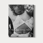 Impressão Em Tela Feliz para sempre depois de uma linda foto de casa<br><div class="desc">Mostre suas fotos favoritas de casamento com este impressão moderno,  com as palavras Feliz para sempre em uma bela camada de texto. Pode mudar facilmente a cor e o tamanho do texto para ajustado da sua imagem.</div>