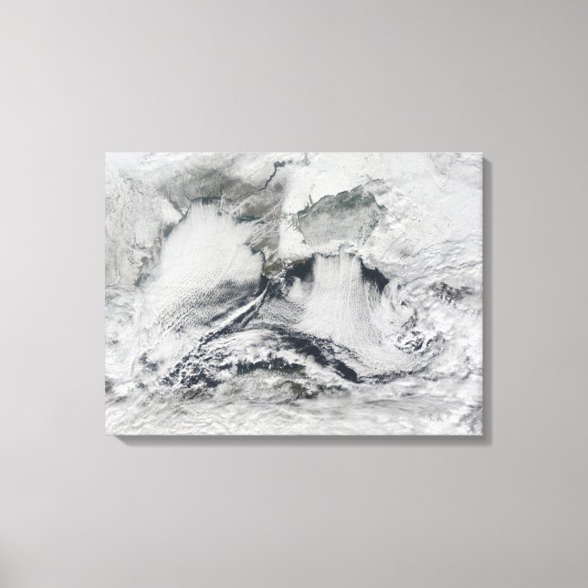 Impressão Em Tela Formação de nuvens sobre o Mar Negro (Frente)