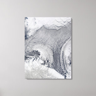 Impressão Em Tela Formações incomuns da nuvem sobre o mar de Baren