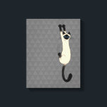 Impressão Em Tela Gato Siamês Seguindo | Gato Engraçado<br><div class="desc">Gato Siamês Selvagem e Louco,  com Garras. Adicione diversão ao seu espaço com esta engraçada arte do amante do gatinho. Faz um presente excelente para pessoas de gatos. Uma Design Original ©Jenn Kay.</div>