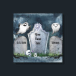 Impressão Em Tela Ghost Graveyard Spooky Creepy Halloween<br><div class="desc">Divertido temor do Dia das Bruxas de interior monograma com o seu nome ou frase engraçada. Fantasmas voadores assustadores,  tombstones com dizeres engraçados,  crânios,  teia de aranha,  aranha e cenas de cemitério. Maneira divertida de decorar seu escritório ou casa.</div>