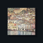 Impressão Em Tela Gustav Klimt - Malcesine no lago Garda<br><div class="desc">Malcesina no lago Garda por Gustav Klimt. Pintura de excelente intitulada Malcesina no lago Garda, feita por Gustav Klimt. Sobre Gustav Klimt Gustav Klimt foi um pintor simbolista austríaco e um dos membros mais proeminentes do movimento Secessão de Viena. Tornou-se um dos membros fundadores e presidente da Sezessão do Wiener...</div>