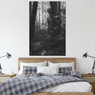 Impressão Em Tela Haunted Forest – Mysterious Shadow in the Woods