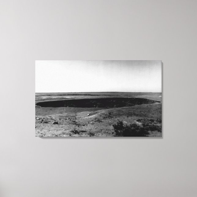 Impressão Em Tela Havaí - Vista de Halemauman Pit em HA (Frente)