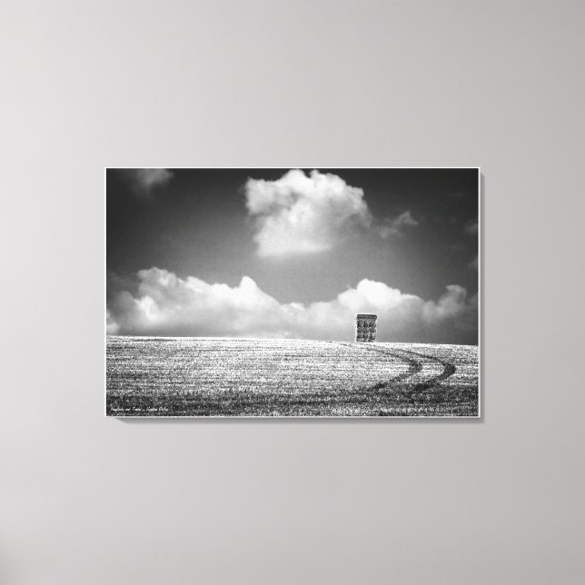 Impressão Em Tela Haystacks and Tracks, belas artes, preto e branco (Frente)