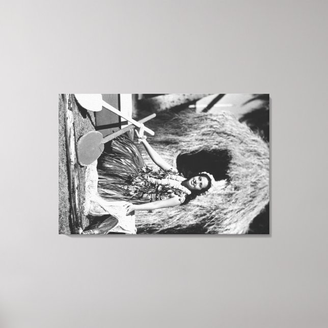 Impressão Em Tela Hula Girl com fotografia de Canoe Hawaii Outrigger (Frente)