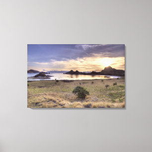 Impressão Em Tela Indonésia, Parque Nacional de Komodo. Pôr do sol e