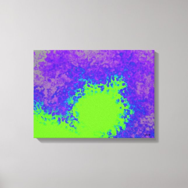 Impressão Em Tela Invasion Of Green (Frente)