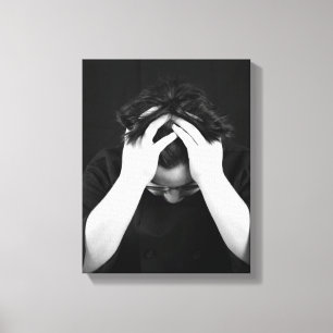 Impressão Em Tela Jovem Negro e Branco Cabeça nas Mãos 11x14
