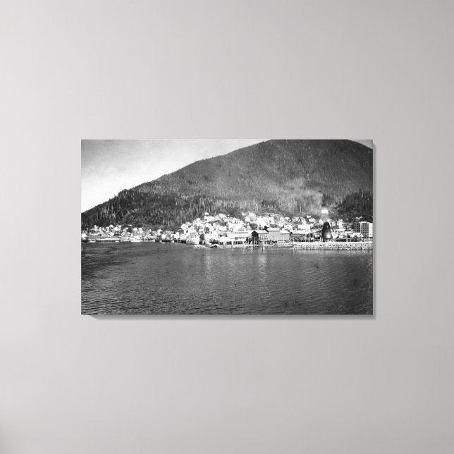 Impressão Em Tela Ketchikan, Alasca, da Fotografia do Navio Chegante (Frente)