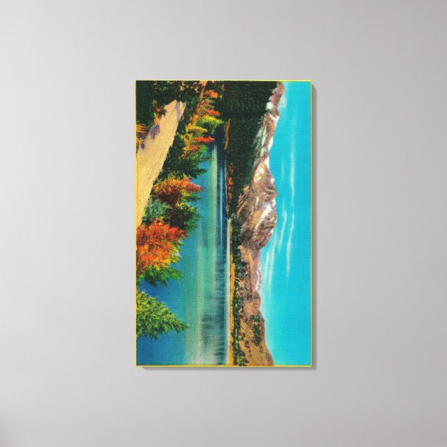 Impressão Em Tela Lago June no Condado de High SierraMono, CA (Frente)