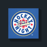 Impressão Em Tela Logotipo da noite de hóquei no Canadá<br><div class="desc">Logótipo utilizado desde 1998. Hockey Night no Canadá é a marca usada para apresentações de televisão canadenses da National Hockey League. Embora o nome tenha sido usado para todas as transmissões NHL na CBC Television (independentemente da hora do dia), a Hockey Night no Canadá é principalmente associada às suas transmissões...</div>