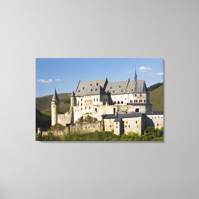 Impressão Em Tela Luxemburgo, Vianden. Vianden Chateau (b. 15 (Frente)