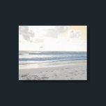 Impressão Em Tela Mar Serene<br><div class="desc">Serene Sea I de Sharon Chandler. Apresenta uma visão pitoresca das ondas do oceano,  areia e céus macios.</div>