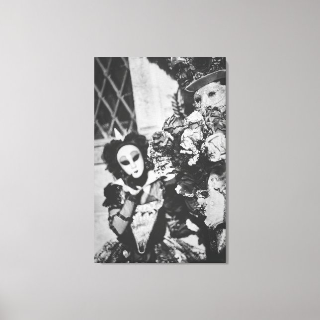 Impressão Em Tela Máscaras de carnaval misteriosas em Veneza, Itália (Frente)