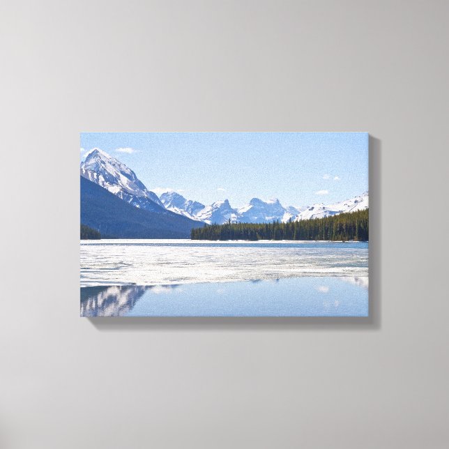 Impressão Em Tela Montanhas rochosas refletindo no lago de Maligne (Frente)