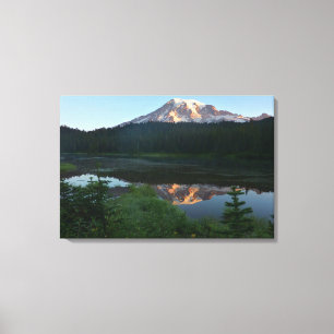 Impressão Em Tela Monte Rainier Refletido no Nascer do Sol II