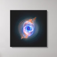 Nebulosa do Olho do Gato brilhando
