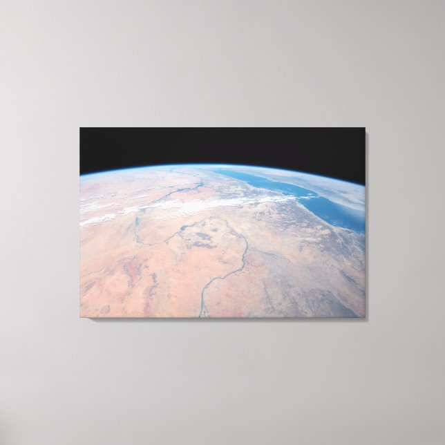 Impressão Em Tela Nile River Winding Para Baixo Ao Lado Do Mar Verme (Frente)