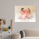 Impressão Em Tela Nós Te Amo Mãe Escrevendo A Sobreposição De Fotos<br><div class="desc">Amo-Te Mãe A Escrever Foto Personalizada Do Motif Coração. Substitua a foto da amostra pela sua,  que está acima da tipografia set We Love You Mãe with artsy Heart Motif.</div>