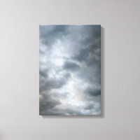 Nuvens de Tempestade Quebrando
