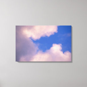 Impressão Em Tela Nuvens Wispy contra o céu azul