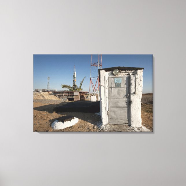 Impressão Em Tela O foguete Soyuz pouco depois da chegada (Frente)