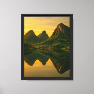 Impressão Em Tela Ouro Sunset Sobre O Lago De Montanha Pacífico