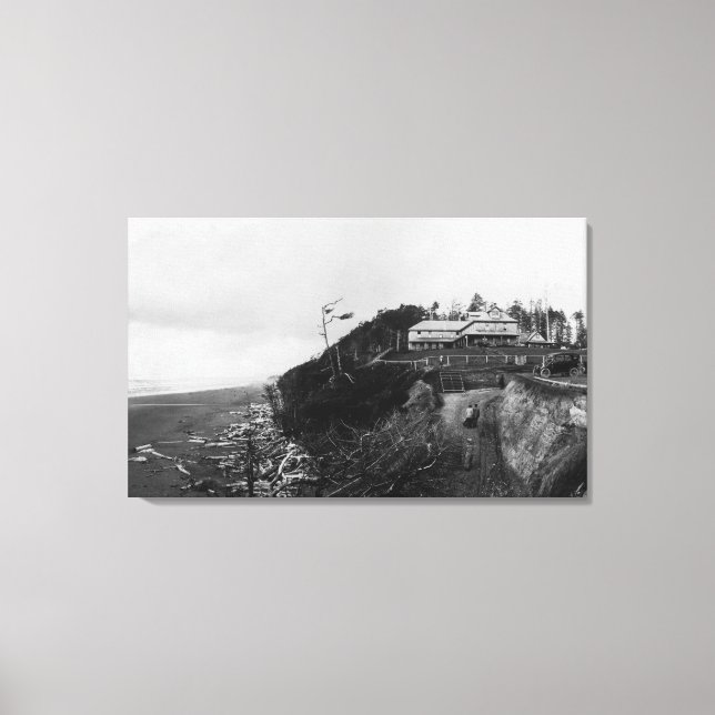 Impressão Em Tela Pacific Beach, WA - Pacific Beach Hotel and Old (Frente)