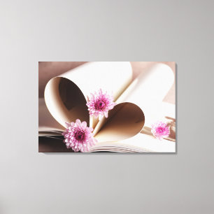 Impressão Em Tela Páginas de um livro feito em forma de coração