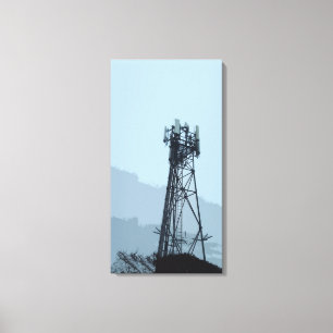 Impressão Em Tela Paisagem com Torre de Sinal Móvel.