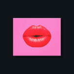 Impressão Em Tela Pop de batom lábios de vermelho em rosa-cinza<br><div class="desc">Um design baseado na pop de grandes lábios vermelhos com batom superdimensionado contra um fundo cor-de-rosa-candy girly. A cor de fundo pode ser personalizada e alterada para qualquer cor brilhante que se adaptasse a você.</div>