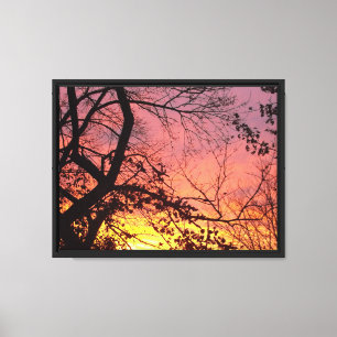 Impressão Em Tela Pôr do Sol Colorido Através de Árvores Sem Folhas
