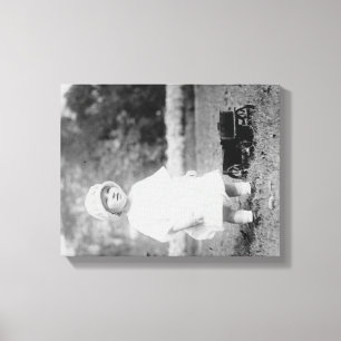 Impressão Em Tela Rapariga pequena com fotografia do vagão de brinqu