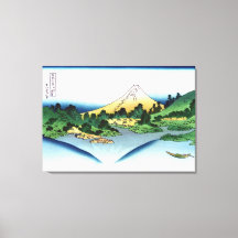 Reflexão no lago Misaka da província de Kai