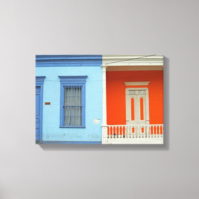 Impressão Em Tela Rua Iquique Colorida (Frente)