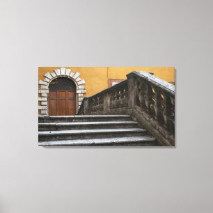 Impressão Em Tela Siena, Toscana, Itália - Vista em ângulo baixo de
