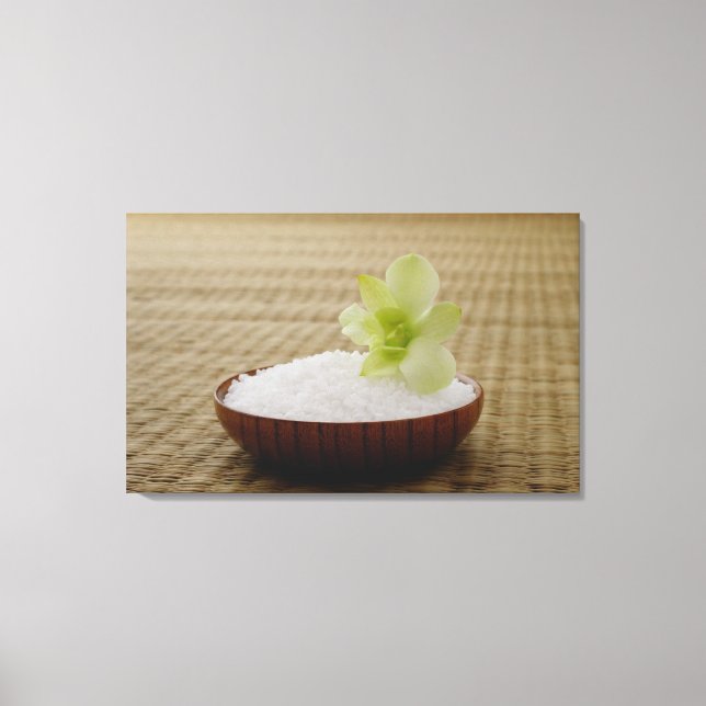 Impressão Em Tela Tigela de arroz com uma flor num tapete de tatami (Frente)