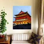 Impressão Em Tela Torre de tambor de Xi'An<br><div class="desc">Xi'an Drum Tower é tirada em Xi'an, China à noite. Toda cidade da era Ming na China tinha uma torre de sino e uma torre de tambor para ajudar a sinalizar o tempo e marcar eventos importantes. Localizado no centro da antiga cidade de Xi'an são dois de seus exemplos mais...</div>