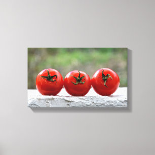 Impressão Em Tela Três tomates no muro