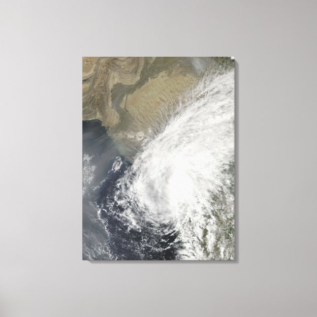 Impressão Em Tela Tropical Storm Phyan (Frente)
