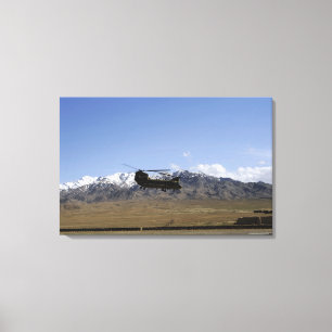 Impressão Em Tela Um CH-47 Chinook descola
