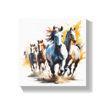 Um Efetivo De Cavalos Selvagens Que Atravessam Um